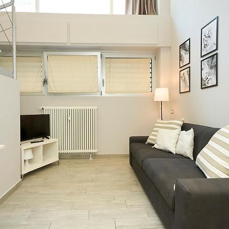 Appartamento Design White Loft - Ac Wifi 10 Minutes From Duomo Milano Esterno foto